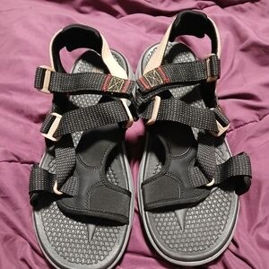 Ozark Trail mens sandals. Size 10. Like new. Worn once